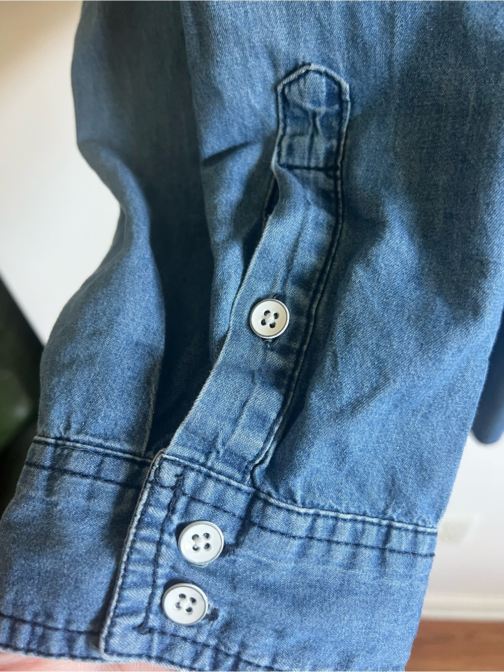 Torrid size 6 or 30W Classic Blue Denim Shirt - Relaxed Fit - Picture 6 of 12